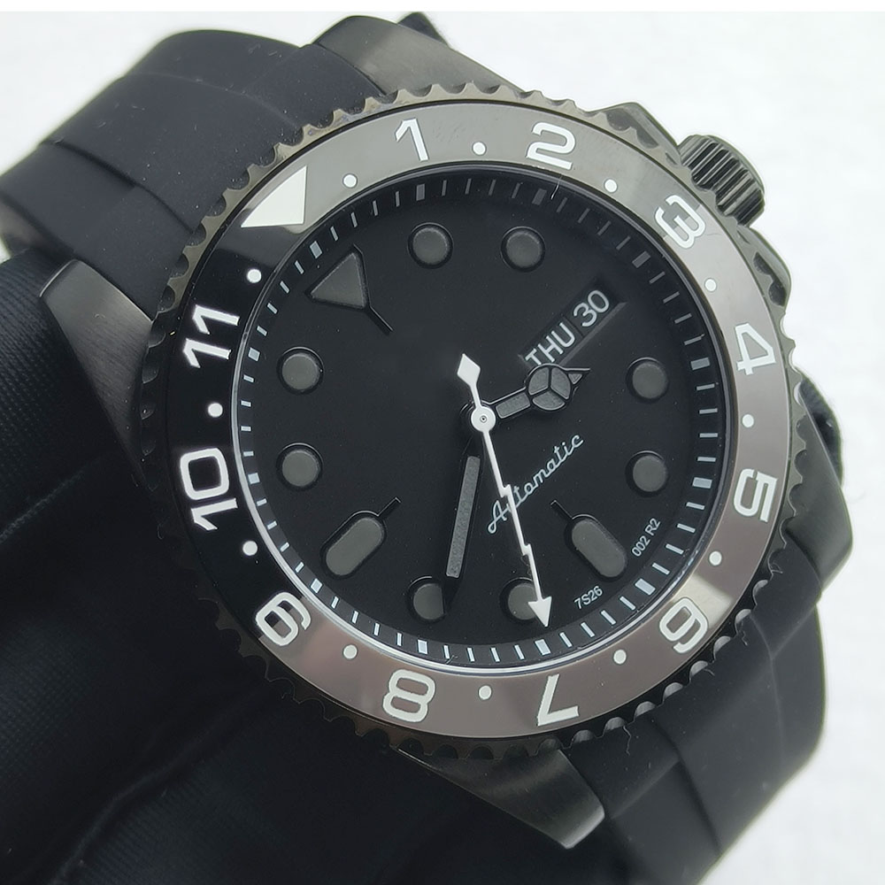 Montre mécanique noire en acie - Stainless Bracelet Diver avis et prix